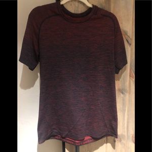 Lululemon Red/black metal vent tech tee
